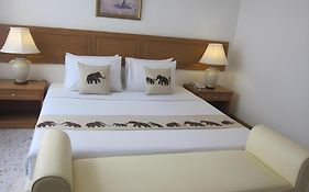 Lido Beach Hotel